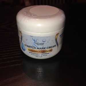 Stretch mark cream